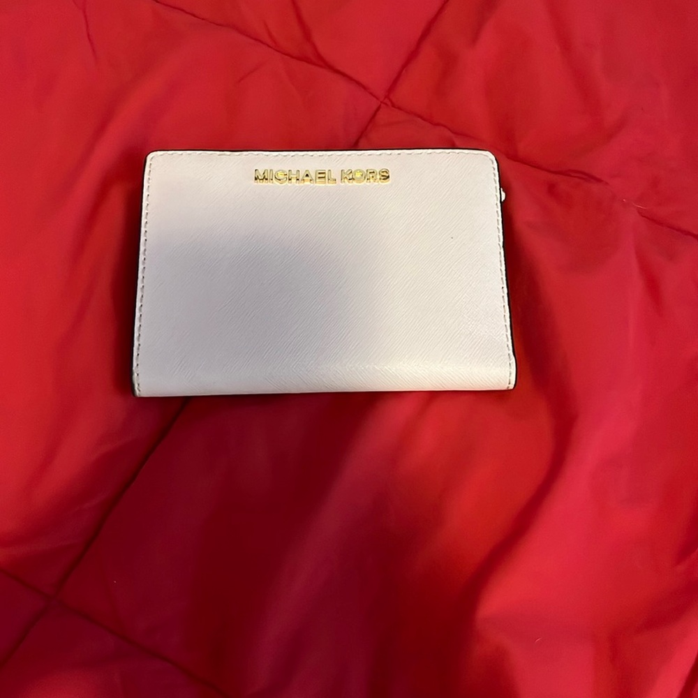 Michael kors wallet